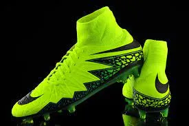 รองเท้าไนกี้ NIKE HYPERVENOM PHATAL II DF FG By KUBET Sport