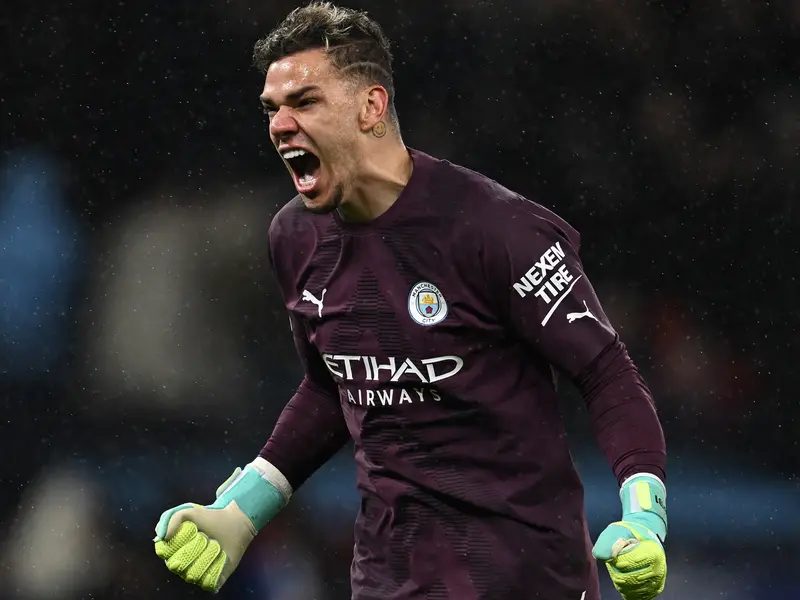 Ederson Moraes - KUBET