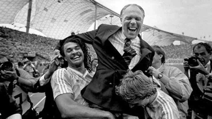 Rinus Michels - KUBET
