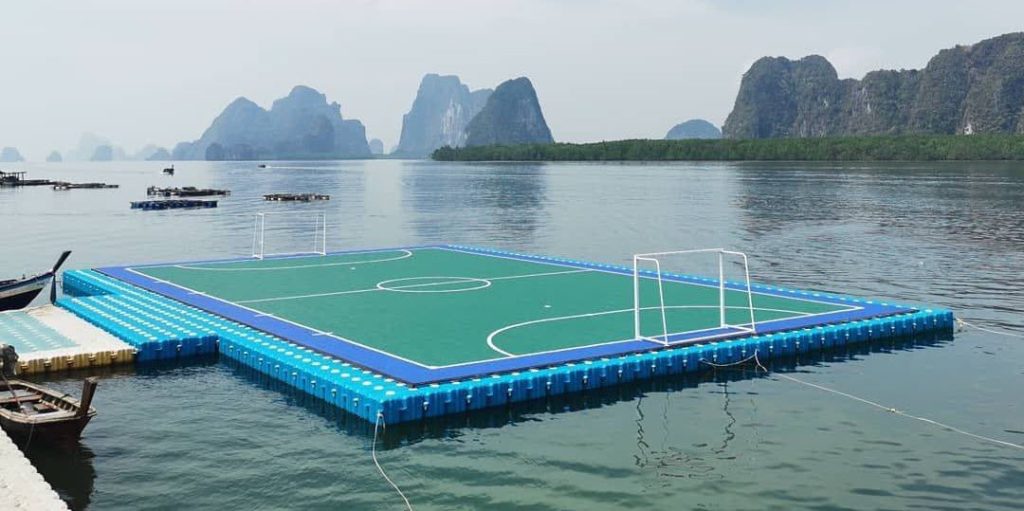 สนามฟุตบอลลอยน้ำ เกาะปันหยี By KUBET Team