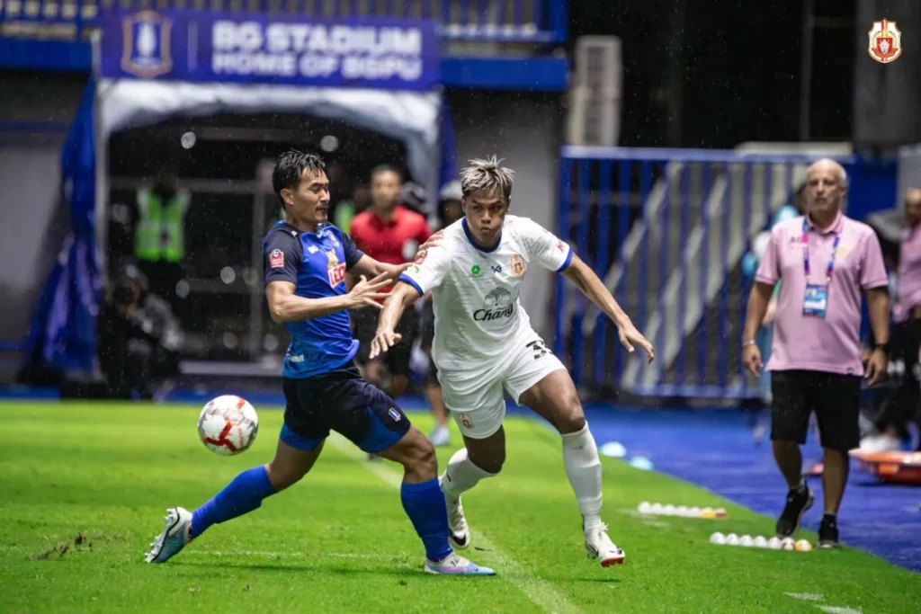 ปีโป้ สิโรจน์ ฉัตรทอง ศึกไทยลีก ลำพูน วอริเออร์ 1-1 ราชบุรี เอฟซี - KUBET