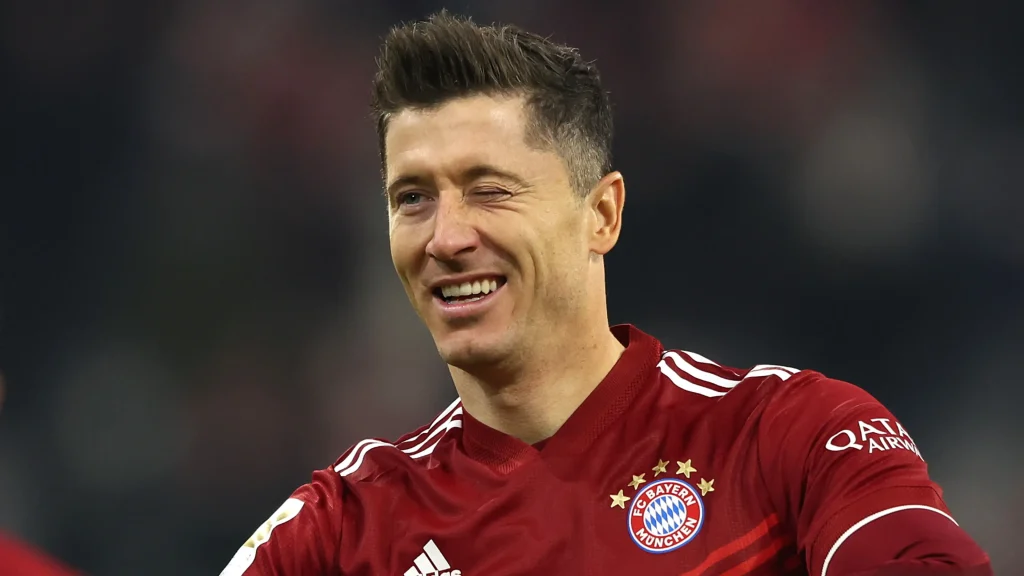 ปี 2019-20 รอแบร์ต แลวันดอฟสกี (Robert Lewandowski) By KUBET