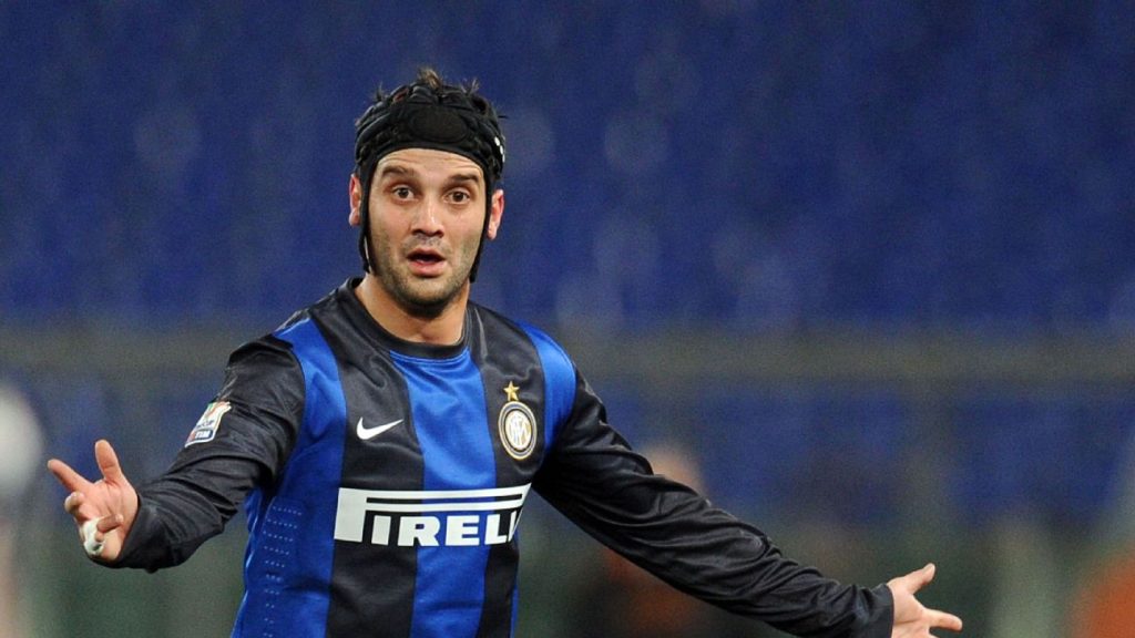 คริสเตียน คิวู (Cristian Chivu) By KUBET