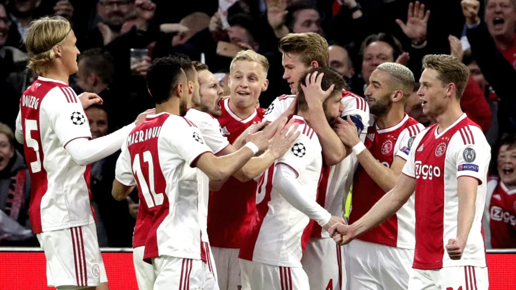 ปี 1992 อาเอฟเซ อายักซ์ (AFC Ajax) By KUBET