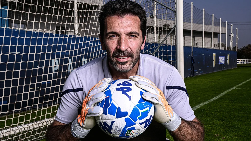 ปี 2003 จันลุยจี บุฟฟอน (Gianluigi Buffon) By KUBET