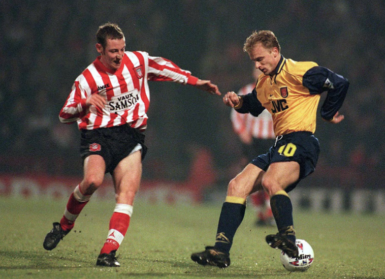 BERGKAMP V SUNDERLAND, 1997 By KUBET