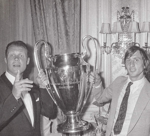 Rinus Michels อดีตผู้บริหารบาร์ซ่า กับ Johan Cruyff By KUBET
