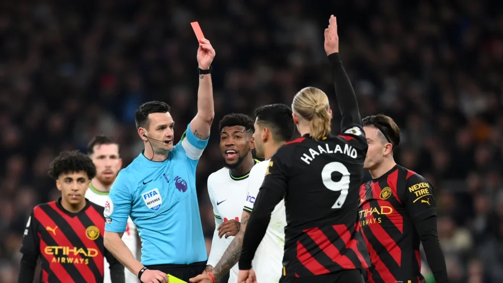 Andy Madley ผู้ตัดสินรอบชิงชนะเลิศของ FA CUP By KUBET
