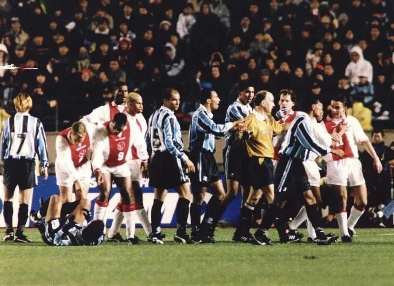 Gremio VS Ajax - KUBET