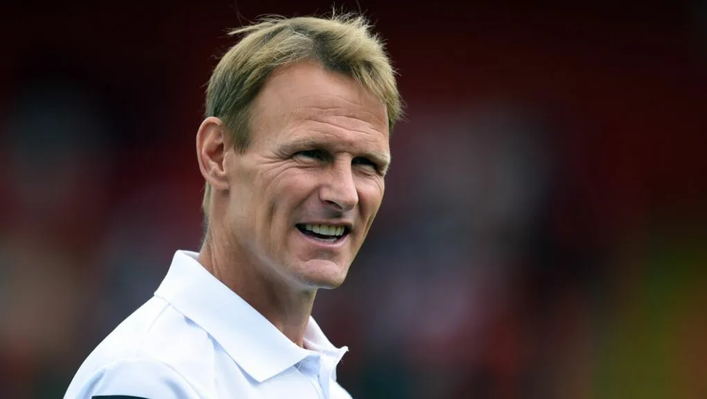 Teddy Sheringham - KUBET