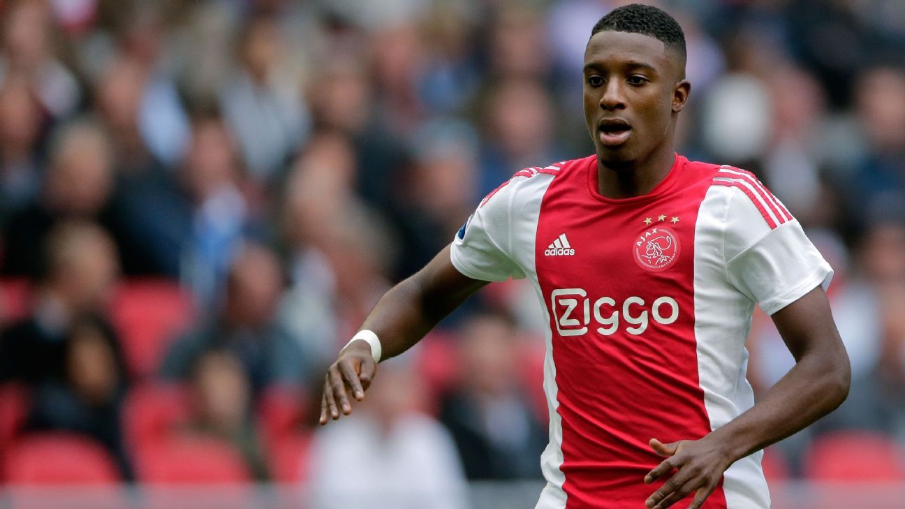 Riechedly Bazoer (รีเชดลีย์ บาซูร์) KUBET