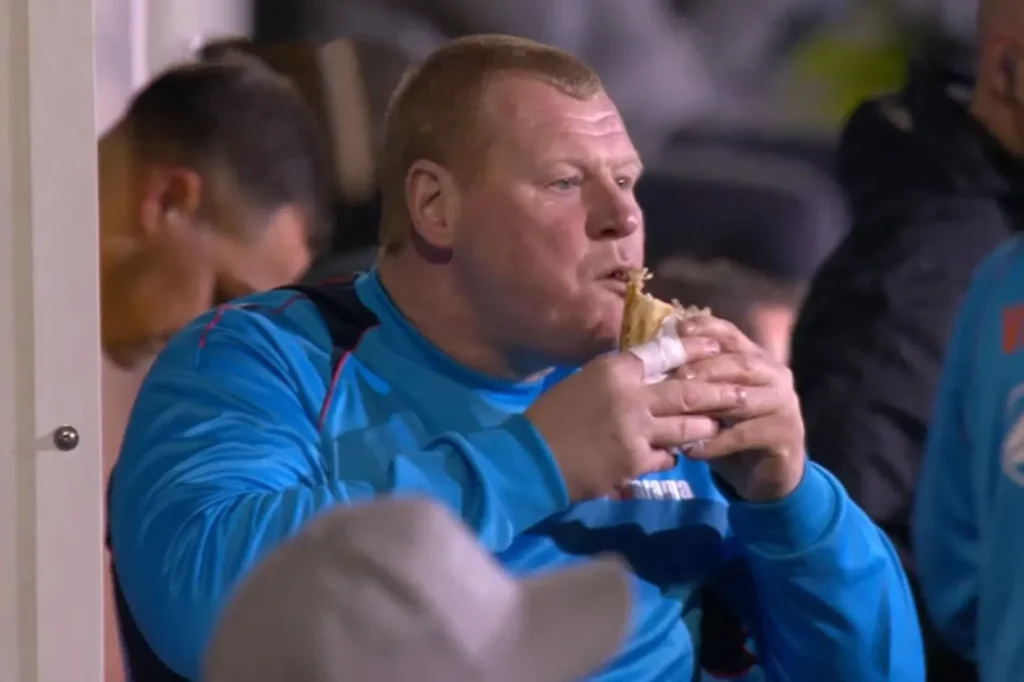 เวย์น ชอว์ (Wayne Shaw) แข้งหุ่นหมีสุดเฮฟวี่เวตในโลกฟุตบอล - KUBET