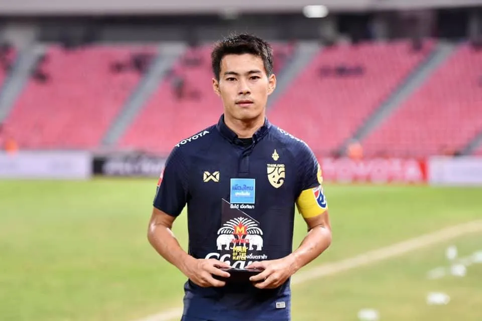 สารัช อยู่เย็น กองกลาง สโมสรบีจี ปทุม ยูไนเต็ด - KUBET