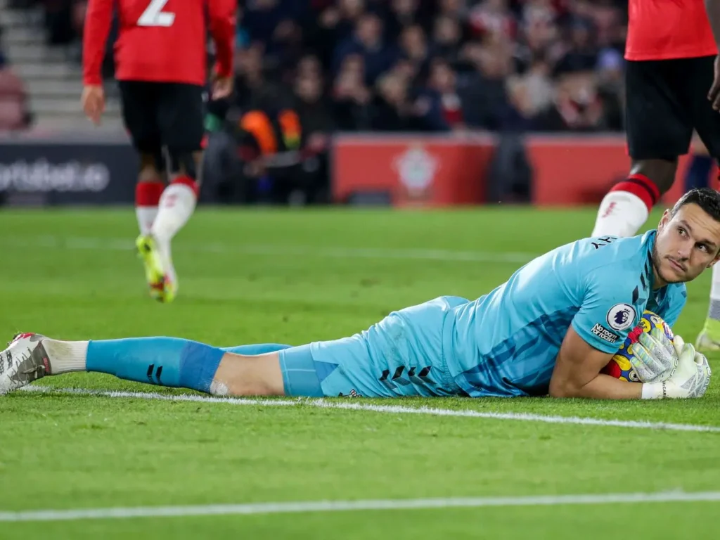 Alex McCarthy ผู้รักษาประตูของเซาแทมป์ตัน By KUBET