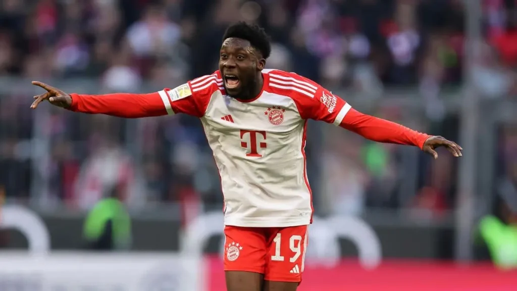 Alphonso Davies KUBET