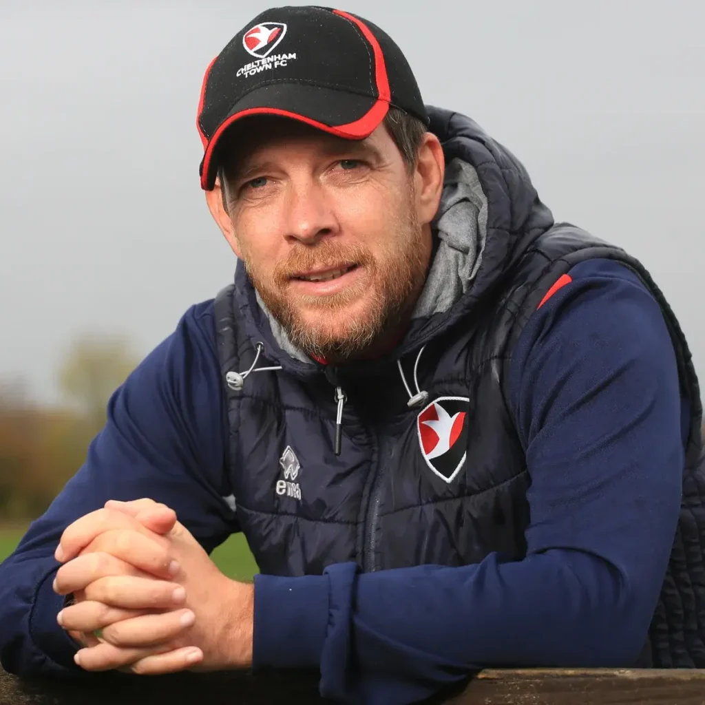 Darrell Clarke หัวหน้าโค้ชบาร์นสลีย์เผยแรงบันดาลใจในการประสบความสำเร็จของเขา By KUBET