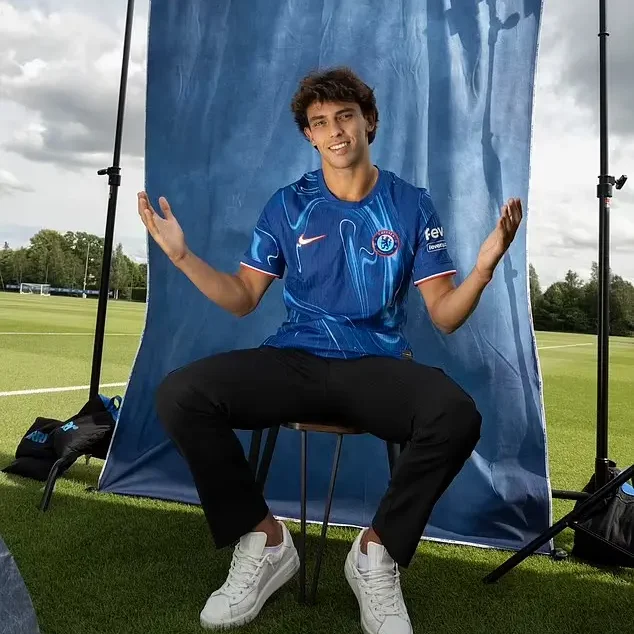 Joao Felix วัย 24 ปี โพสต์ถ่ายรูปในชุดเสื้อเชลซี By KUBET