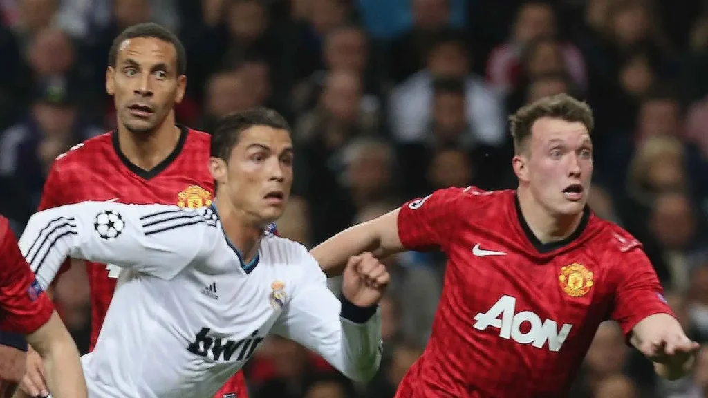 Phil Jones (Playing style) KUBET