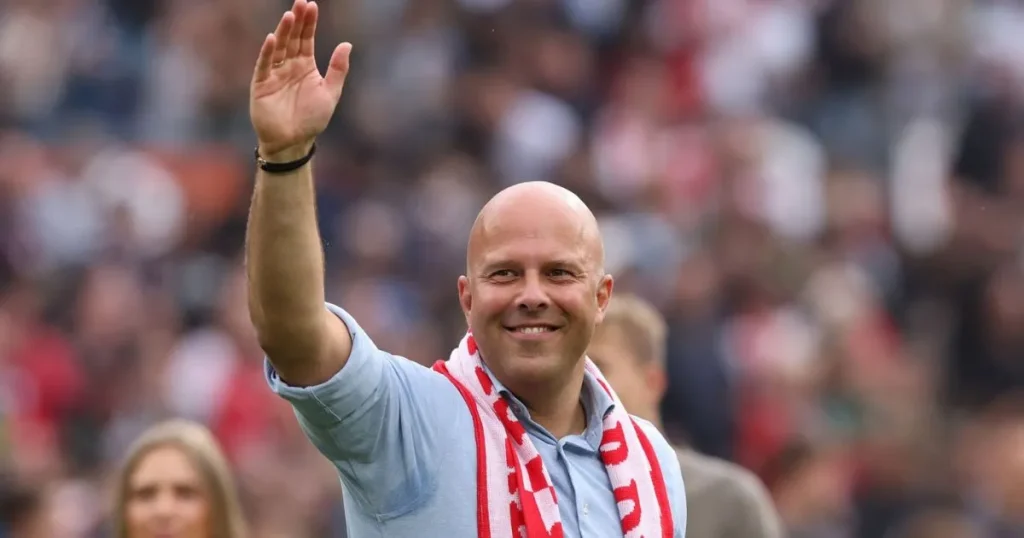 Arne Slot Liverpool's head coach - KUBET