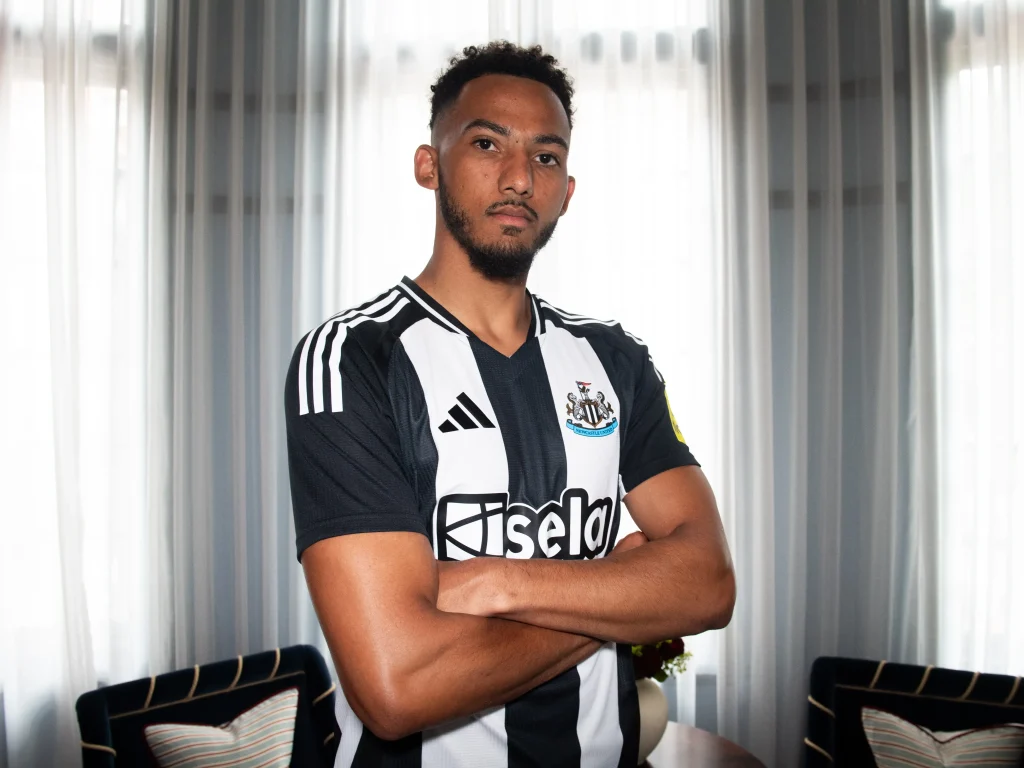 Lloyd Kelly ยังย้ายมาแบบไม่มีค่าตัวเมื่อเดือนที่แล้ว By KUBET