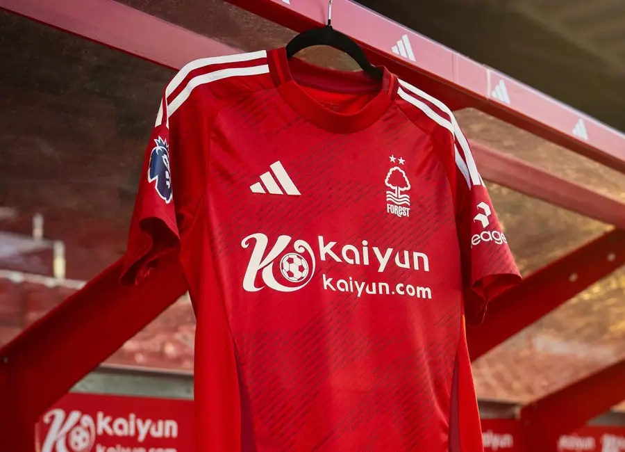 ชุดเหย้า Nottingham Forest By KUBET