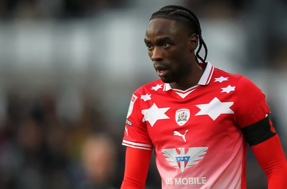 Barnsley's Devante Cole - KUBET