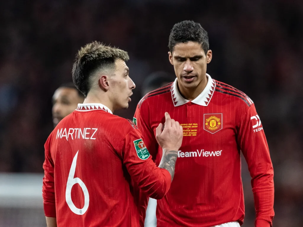 Lisandro Martinez and Raphael Varane - KUBET