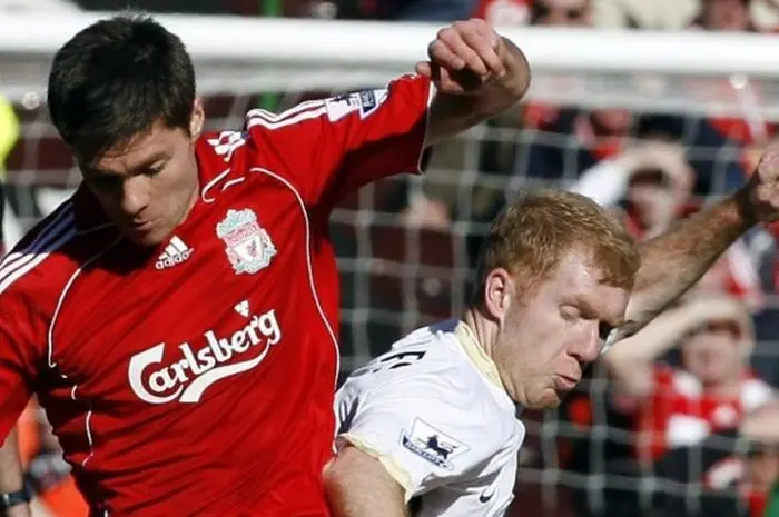Paul Scholes and Xabi Alonso KUBET